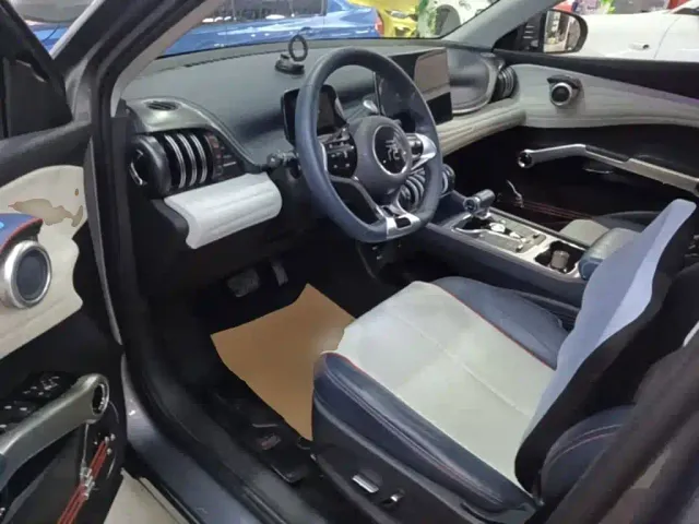 BYD Yuan PLUS — Фото автомобиля 15