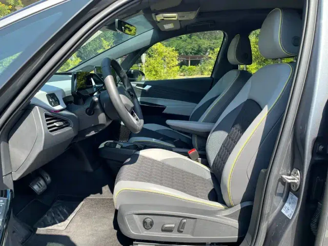 Volkswagen ID.3 — Фото автомобиля 7