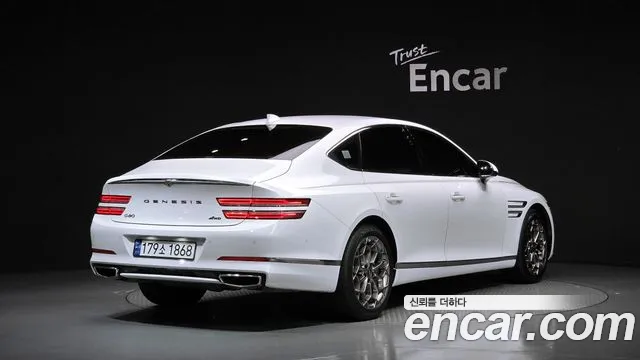 Genesis G80 Бензин 2.5 турбо AWD — Фото автомобиля 2