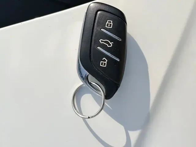 Roewe Clever — Фото автомобиля 8
