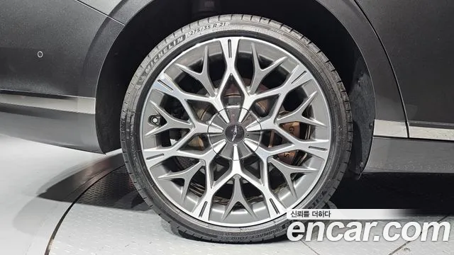 Genesis G90 — Фото автомобиля 5