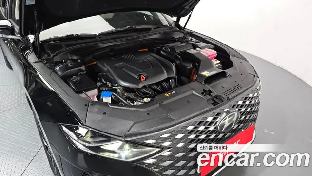 Hyundai Grandeur (New) Hybrid — Фото автомобиля 9