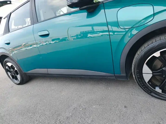 GAC Aion UT — Фото автомобиля 20