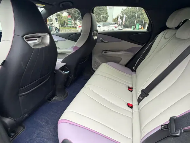 BYD Dolphin — Фото автомобиля 4