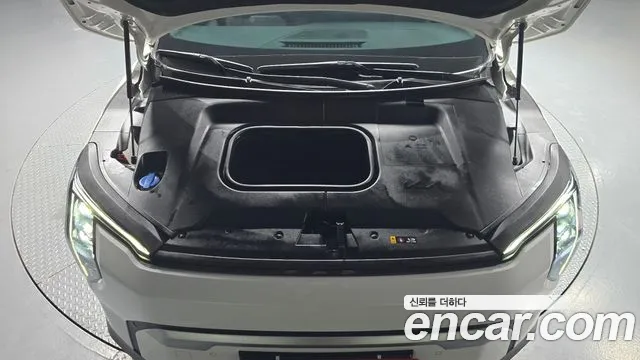 Kia EV3 — Фото автомобиля 6