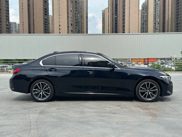 BMW 3 Series — Фото автомобиля 8