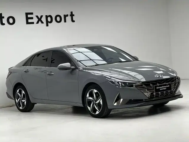 Hyundai Elantra — Фото автомобиля 3