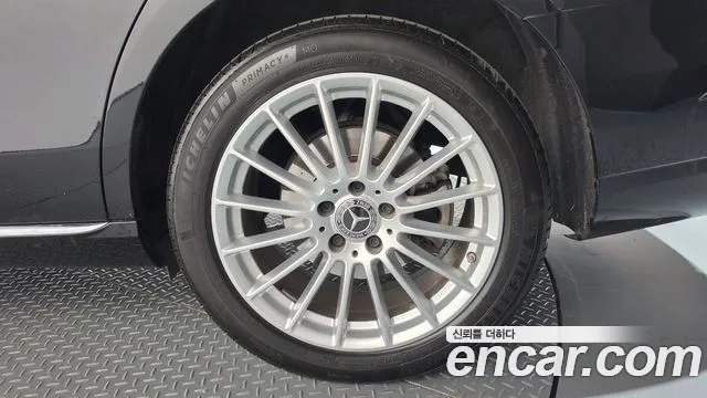 Mercedes-Benz E-Class W213 — Фото автомобиля 6