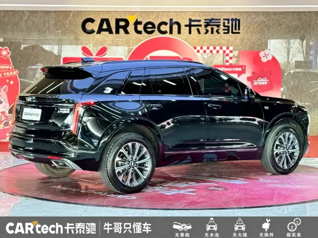 Cadillac XT5 — Фото автомобиля 24