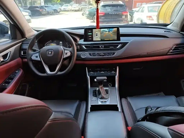 Changan CS75 — Фото автомобиля 5
