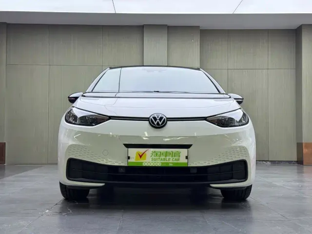 Volkswagen ID.3 — Фото автомобиля 2