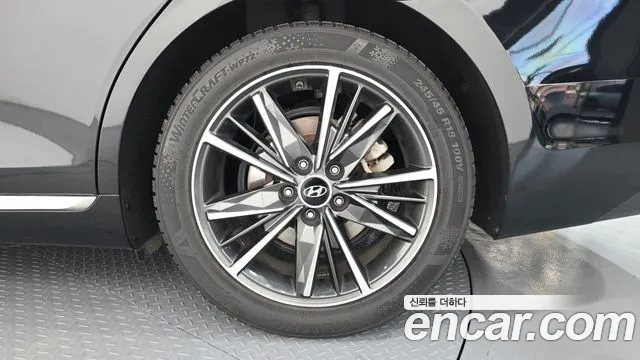 Hyundai Grandeur Новый Grandeur IG — Фото автомобиля 19