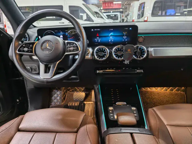 Mercedes-Benz GLB-Class — Фото автомобиля 7