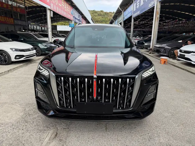 Hongqi HS5 — Фото автомобиля 3