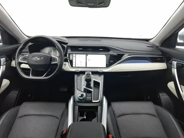 Geely Boyue — Фото автомобиля 5