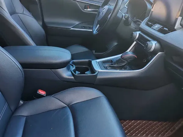 Toyota Wildlander — Фото автомобиля 5