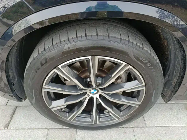 BMW X5 — Фото автомобиля 24