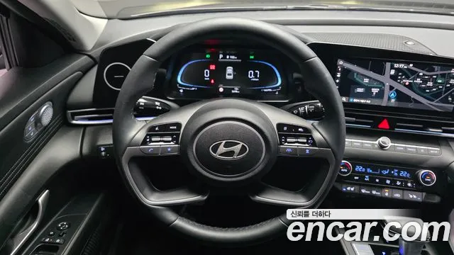 Hyundai Avante CN7 — Фото автомобиля 13