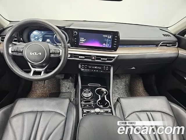 Kia K5 — Фото автомобиля 7