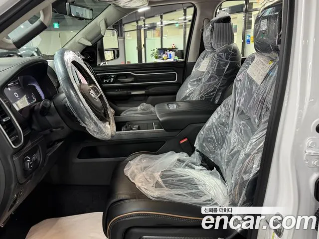 Dodge Ram Pick Up — Фото автомобиля 7