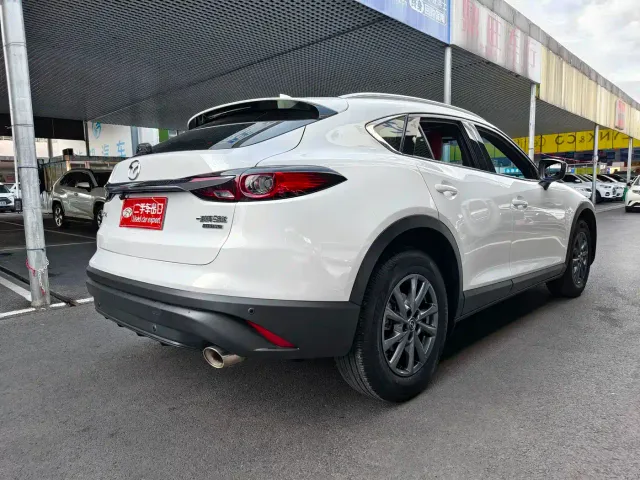 Mazda CX-4 — Фото автомобиля 8