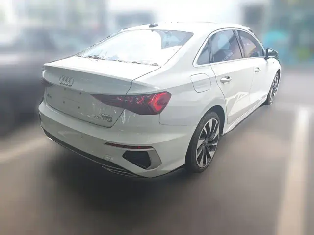 Audi A3 — Фото автомобиля 9
