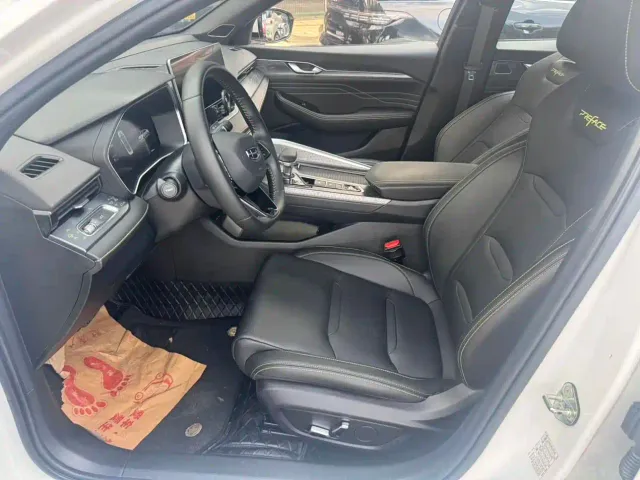 Geely Xingrui — Фото автомобиля 6