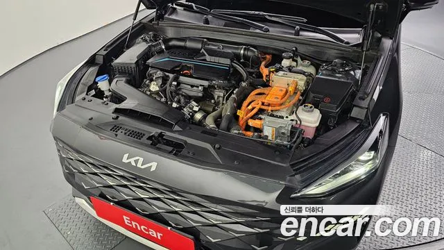 Kia K8 Hybrid — Фото автомобиля 6