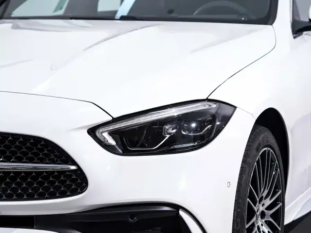 Mercedes-Benz C-Class — Фото автомобиля 10