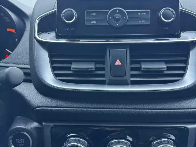 Toyota YARiS L Zhi Xuan — Фото автомобиля 12
