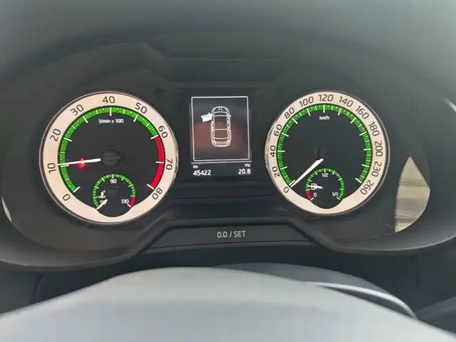Skoda Octavia — Фото автомобиля 11