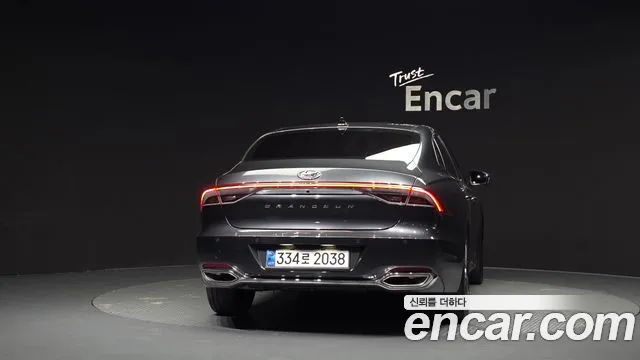 Hyundai Grandeur New — Фото автомобиля 4