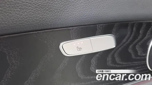 Mercedes-Benz E-Class — Фото автомобиля 18