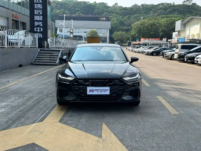 Audi A7L — Фото автомобиля 2