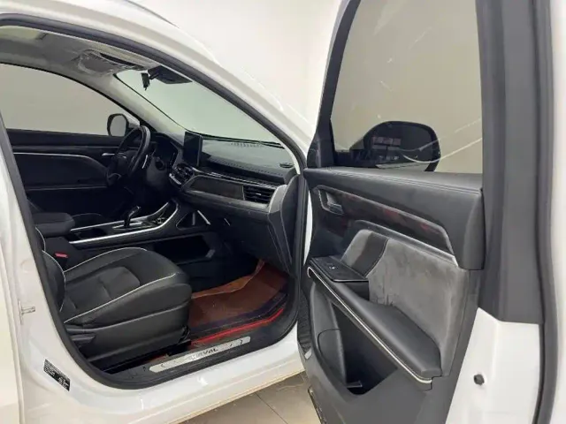 Haval H6 — Фото автомобиля 10