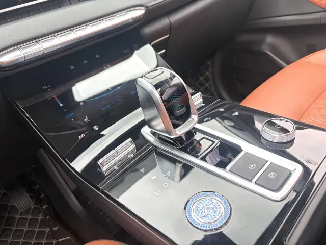 Chery Tiggo 8 PLUS — Фото автомобиля 25