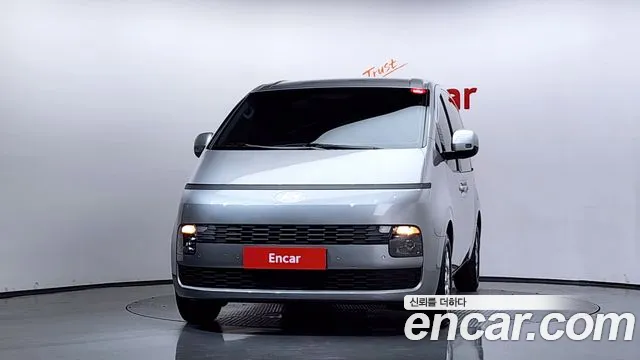 Hyundai Staria Новый Staria L3.5 Карго 3 места — Фото автомобиля 3