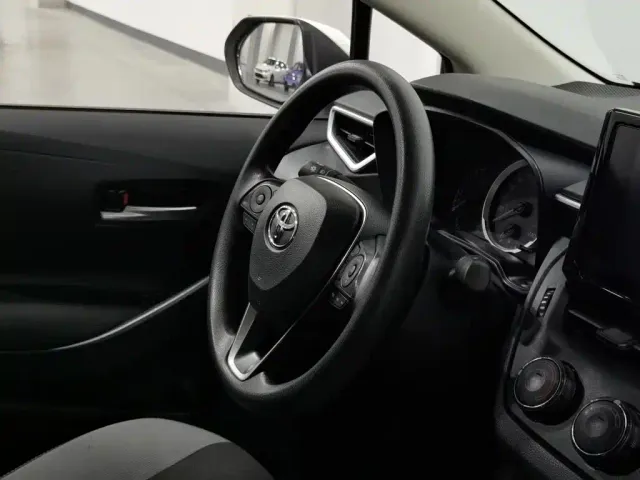 Toyota Corolla — Фото автомобиля 22