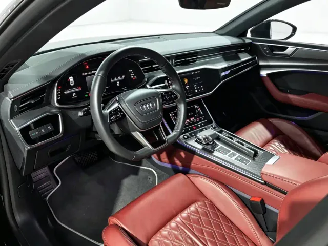 Audi A7L — Фото автомобиля 4