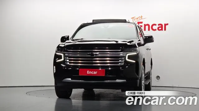 Chevrolet Tahoe — Фото автомобиля 3