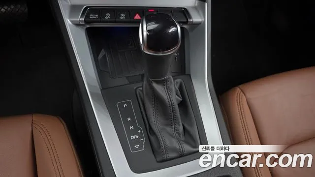 Audi Q3 35 TDI quattro Premium — Фото автомобиля 9