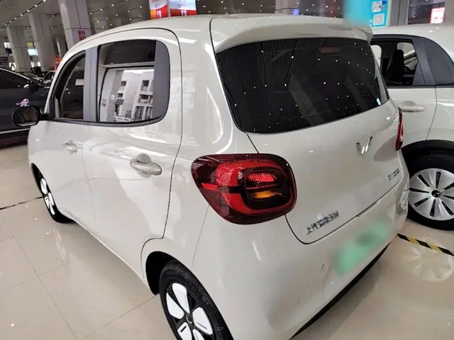 Wuling Hongguang Mini EV — Фото автомобиля 4