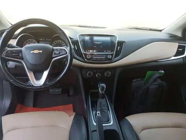 Chevrolet Monza — Фото автомобиля 9