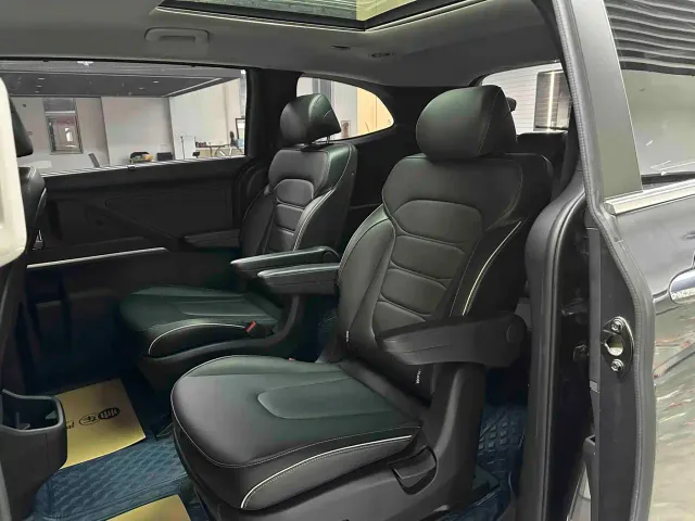 Hyundai Custo — Фото автомобиля 12