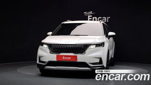 Kia Canival Carnival 4 поколение Дизель 9 мест Prestige — Фото автомобиля 3