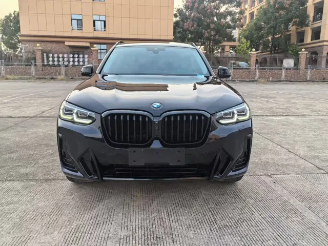 BMW X3 — Фото автомобиля 2