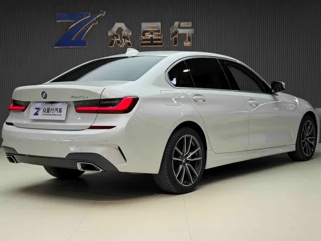 BMW 3 Series — Фото автомобиля 4
