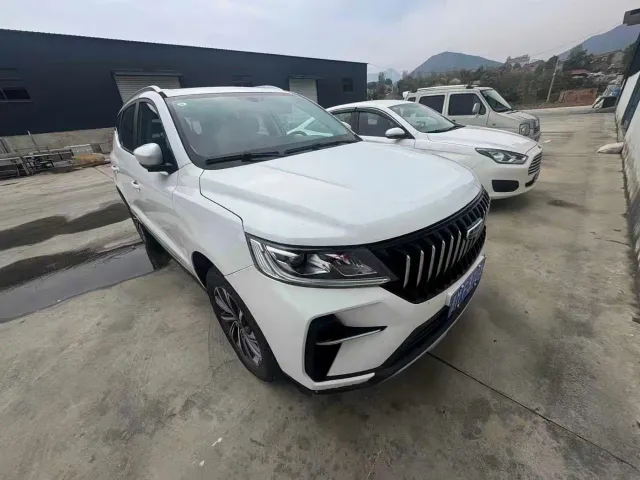 Geely Vision X6 — Фото автомобиля 3