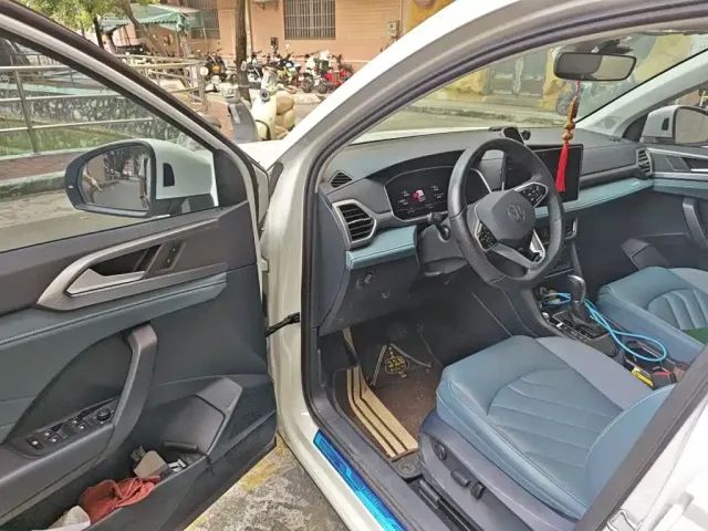Volkswagen Tharu — Фото автомобиля 17