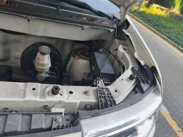 Ruichi New Energy EC75 — Фото автомобиля 20